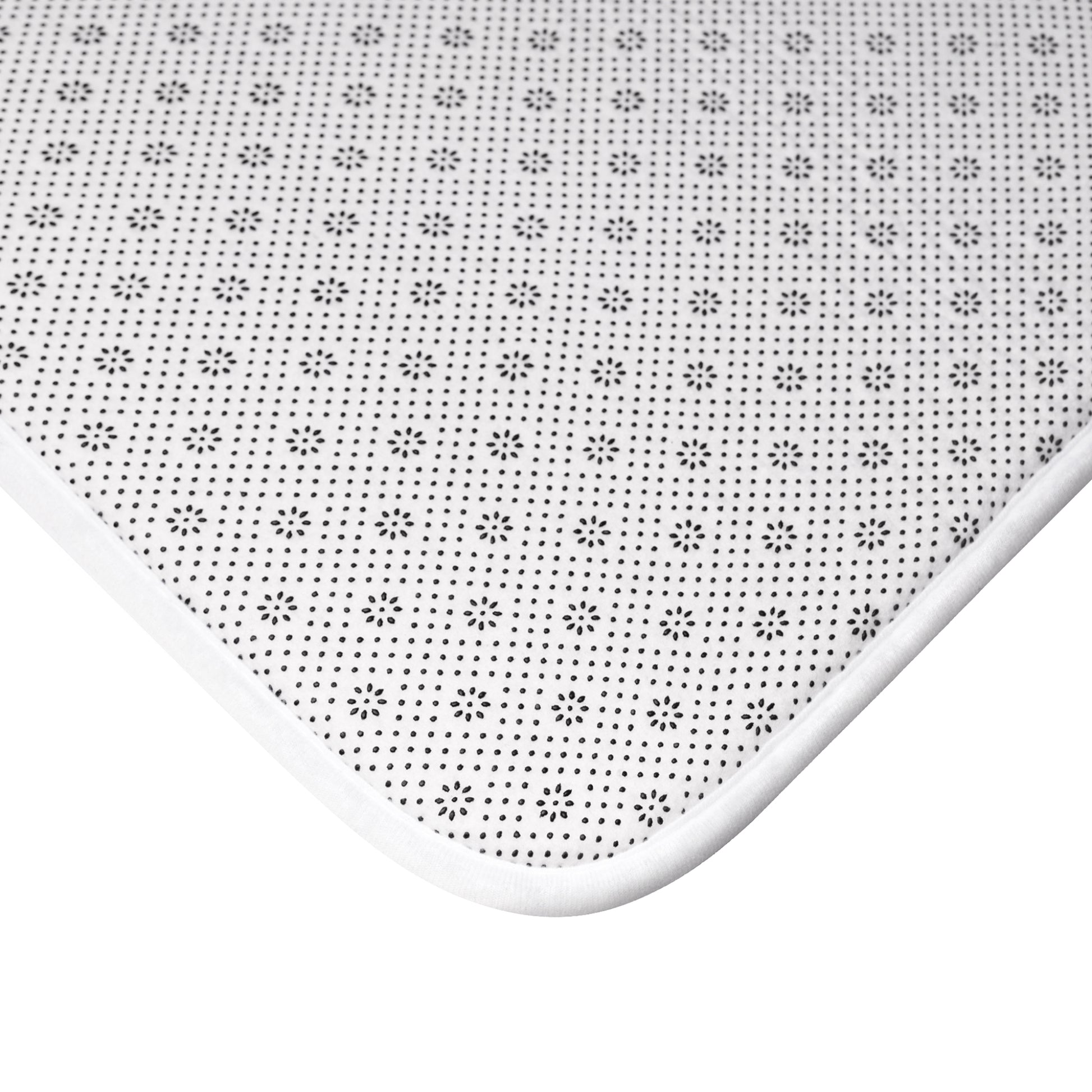 Smokey Scholars Couple Statue Bath Mat - Smokey Scholars